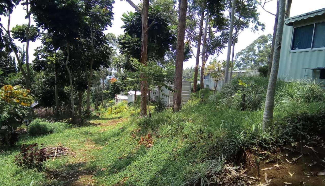 Hotel Bukit Pinus Tegalharendong Экстерьер фото