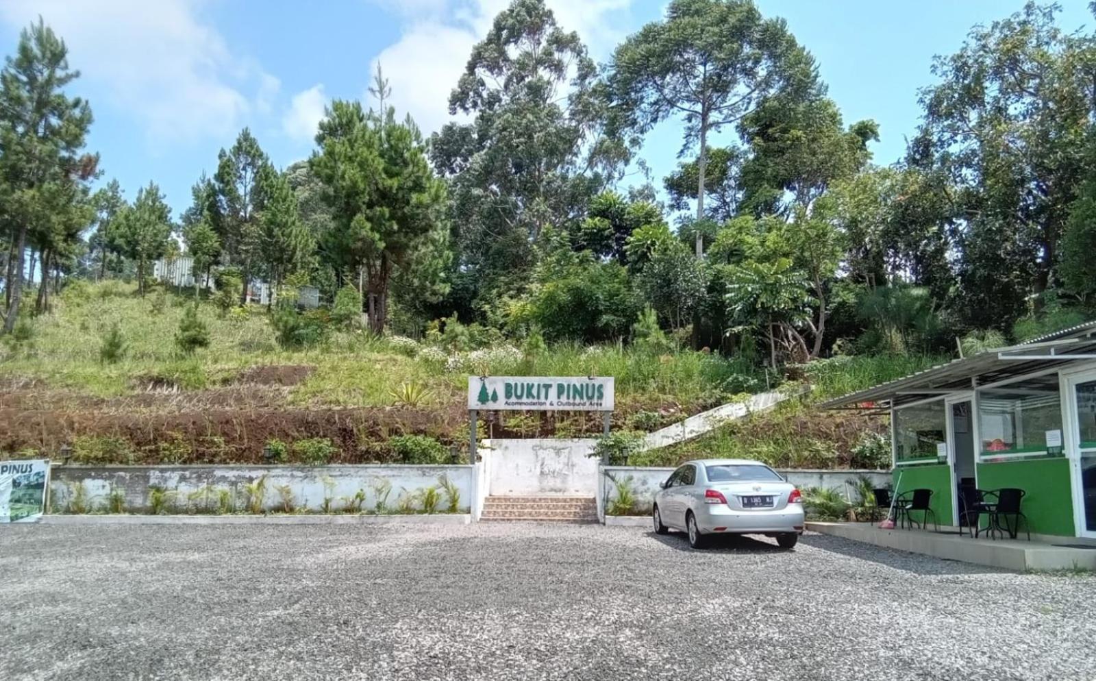 Hotel Bukit Pinus Tegalharendong Экстерьер фото